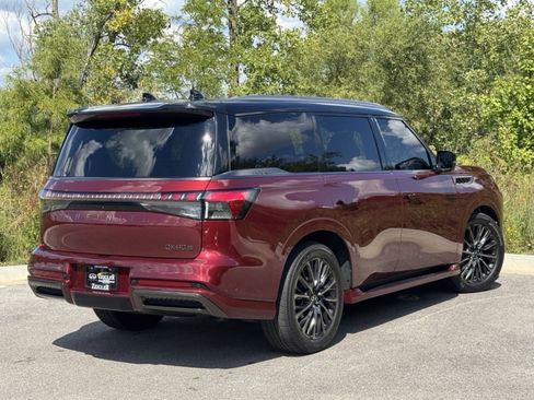 Certified 2025 INFINITI QX80 Autograph w/ Premium Cargo Package image 6