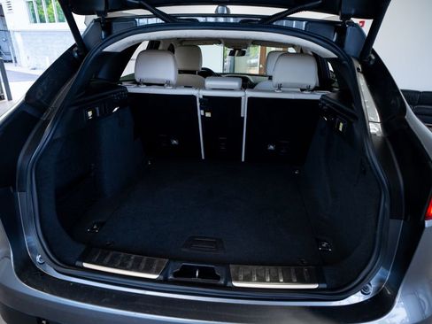 Used 2019 Jaguar F-PACE Prestige AWD/4WD image 48