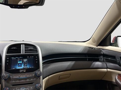 Used 2013 Chevrolet Malibu LTZ image 25