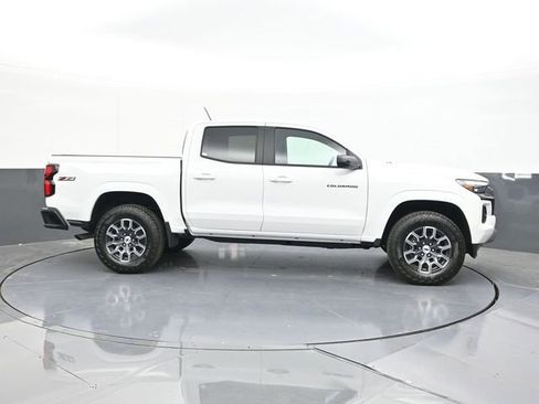 New 2025 Chevrolet Colorado Z71 image 19
