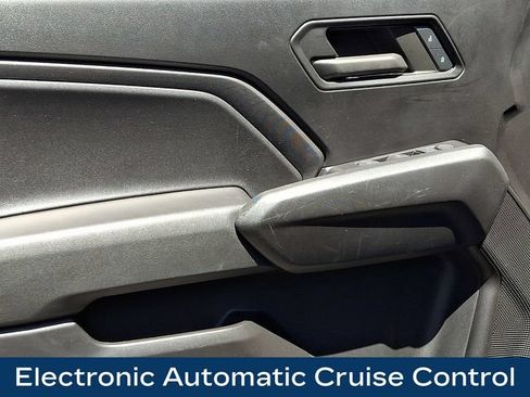 Used 2024 Chevrolet Colorado Trail Boss AWD/4WD image 22