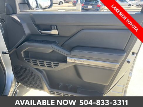 Certified 2026 Toyota Tacoma TRD Off-Road AWD/4WD image 18