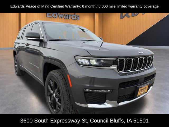 Used 2023 Jeep Grand Cherokee L Limited AWD/4WD image 3