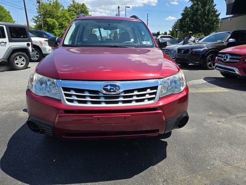 Used 2012 Subaru Forester 2.5X w/ Popular Pkg 3 AWD/4WD image 8