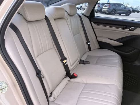 Used 2020 Honda Accord EX-L image 22