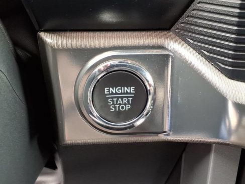Used 2024 Ford F150 Lariat w/ Equipment Group 502A High AWD/4WD image 38