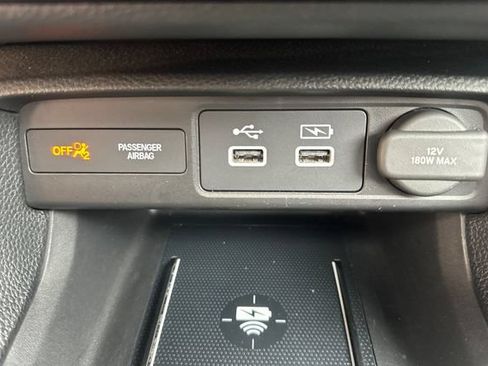 Used 2023 Honda Civic Touring image 34