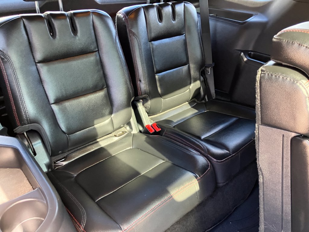 Used 2017 Ford Explorer Sport w/ Equipment Group 401A AWD/4WD image 19