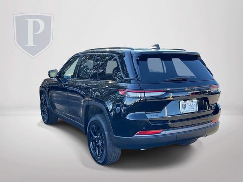 New 2026 Jeep Grand Cherokee Altitude AWD/4WD image 6