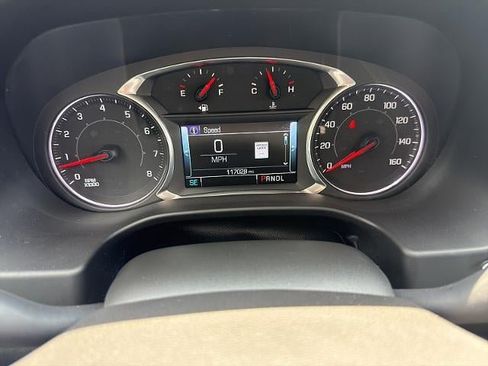 Used 2017 GMC Acadia SLT w/ LPO, Cargo Package AWD/4WD image 28