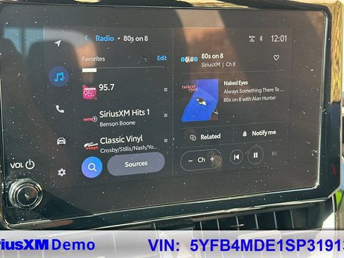 Used 2025 Toyota Corolla LE image 26