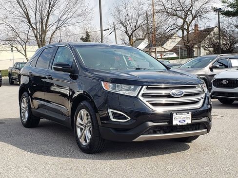 Used 2016 Ford Edge SEL w/ Equipment Group 201A FWD image 3