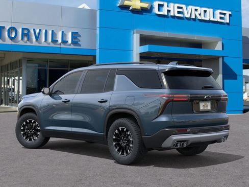 New 2026 Chevrolet Traverse Z71 w/ Enhanced Driving Package AWD/4WD image 3