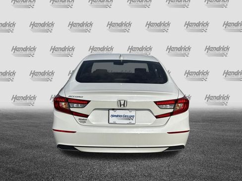 Certified 2022 Honda Accord LX image 9