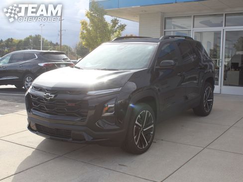 New 2026 Chevrolet Equinox RS w/ LPO, Floor Liner Package image 7