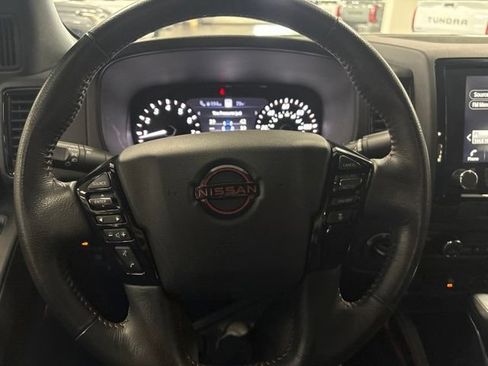 Used 2024 Nissan Frontier PRO-4X w/ Technology Package AWD/4WD image 15