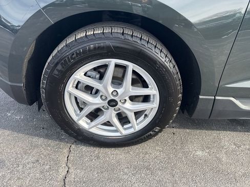 Used 2024 Ford Edge SEL image 13