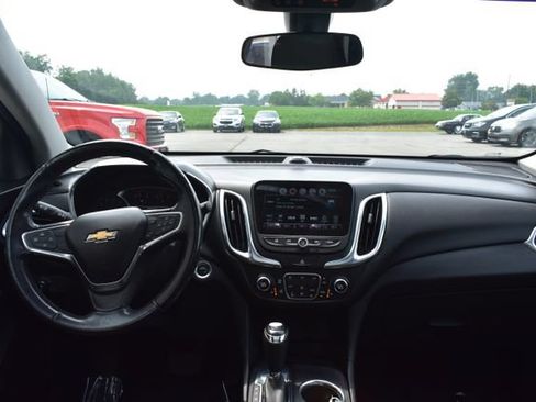 Used 2018 Chevrolet Equinox LT w/ Sun & Infotainment Package FWD image 36