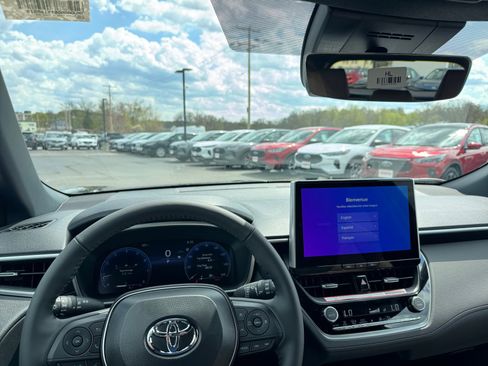 New 2026 Toyota Corolla Cross XLE AWD/4WD image 17