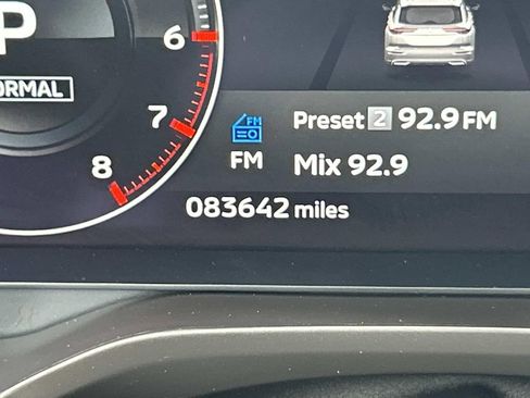 Used 2022 Mitsubishi Outlander SE FWD image 36