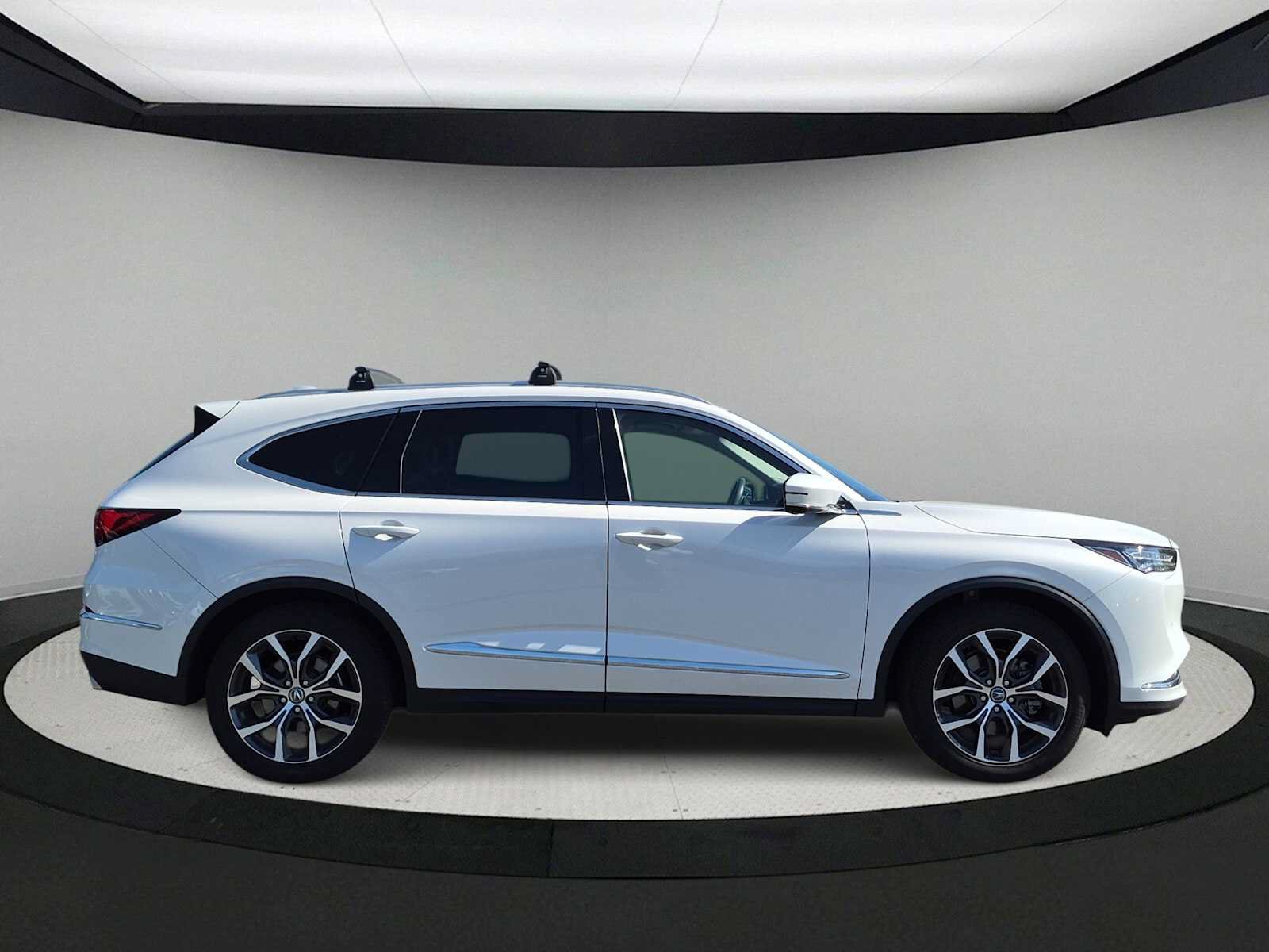 Used 2024 Acura MDX w/ Technology Package AWD/4WD image 9