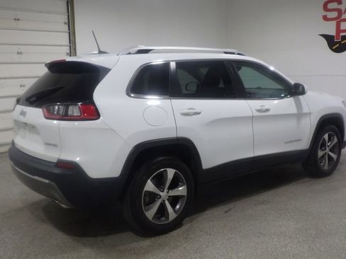 Used 2021 Jeep Cherokee Limited w/ Trailer Tow Group AWD/4WD image 4