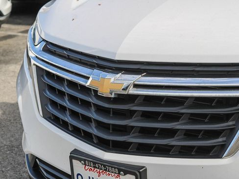 Used 2024 Chevrolet Equinox LS FWD image 10