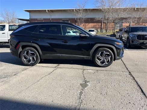 Used 2023 Hyundai Tucson Limited image 2