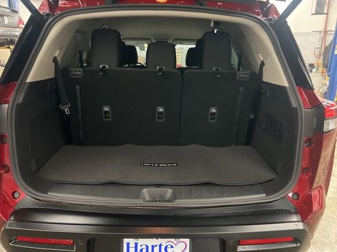 New 2026 Nissan Pathfinder SV AWD/4WD image 39