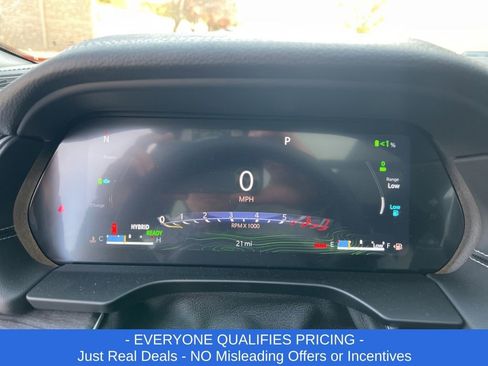 New 2024 Jeep Grand Cherokee Limited 4xe image 15