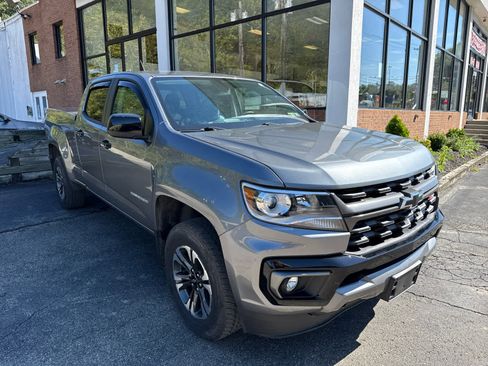 Used 2022 Chevrolet Colorado Z71 w/ LPO, Bed Guard Package image 5