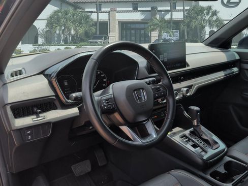 Used 2025 Honda CR-V Sport-L image 12