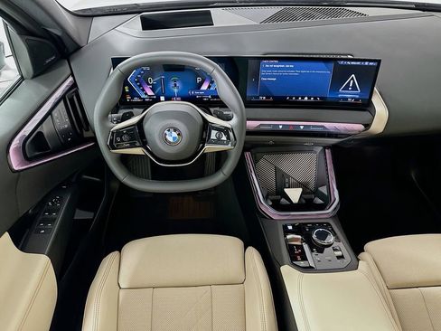 Used 2025 BMW X3 xDrive30i w/ Premium Package image 21