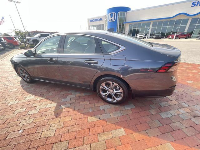 Certified 2024 Honda Accord EX image 29