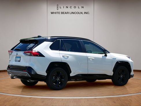 Used 2019 Toyota RAV4 XSE w/ XSE Weather Package AWD/4WD image 5
