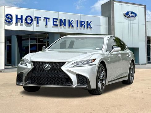 Used 2018 Lexus LS 500 F Sport w/ Performance Package RWD image 3