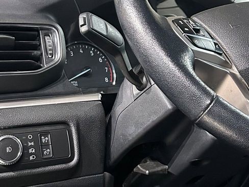 Used 2022 Ford Explorer XLT w/ Equipment Group 202A AWD/4WD image 48