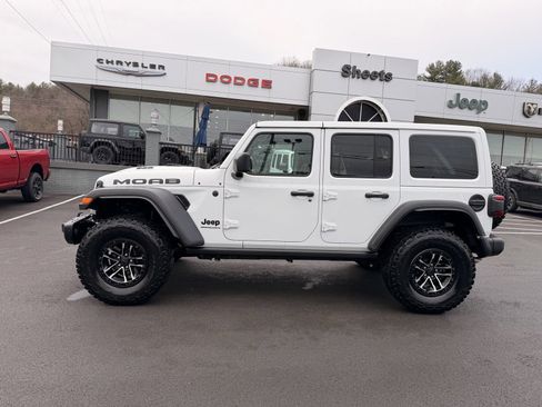 New 2026 Jeep Wrangler Unlimited Rubicon 392 w/ Quick Order Package 27X Moab AWD/4WD image 3