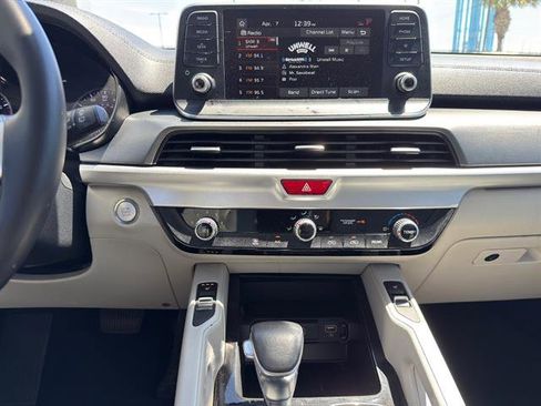 Used 2021 Kia Telluride S AWD/4WD image 15