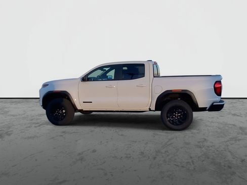 New 2026 GMC Canyon Elevation w/ LPO, Black Badging Package RWD image 5