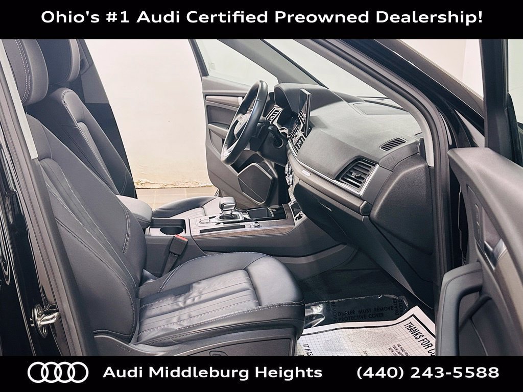 Used 2023 Audi Q5 2.0T Premium w/ Convenience Package AWD/4WD image 10