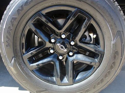 Used 2021 Chevrolet Silverado 1500 LT Trail Boss w/ Convenience Package II image 20