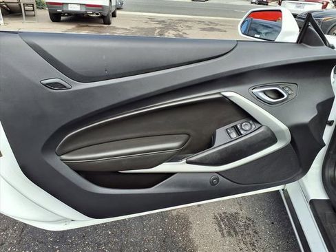 Used 2023 Chevrolet Camaro LT image 10