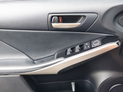 Used 2020 Lexus IS 300 w/ Accessory Package 2 image 12