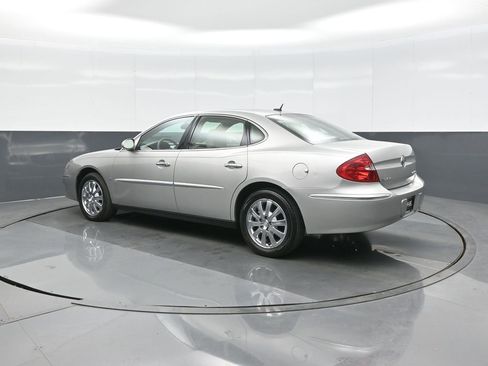 Used 2008 Buick LaCrosse CX image 5