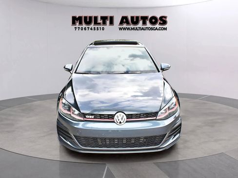 Used 2018 Volkswagen GTI SE image 8