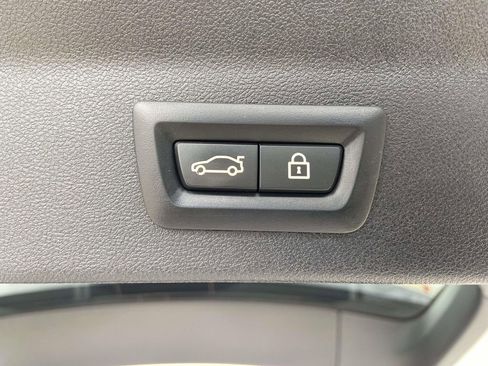 Used 2022 BMW X3 sDrive30i w/ Convenience Package image 9