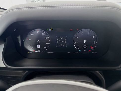 Used 2023 Land Rover Defender 130 First Edition image 12