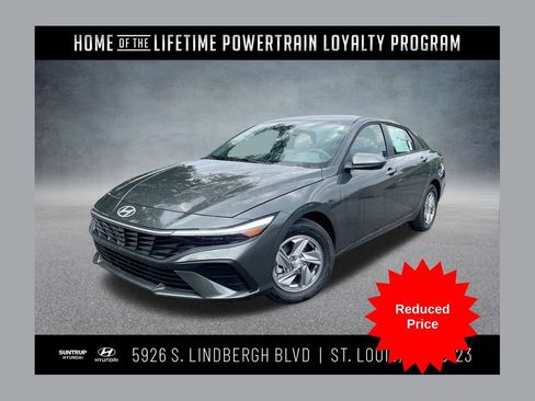 Used 2025 Hyundai Elantra SE image 1