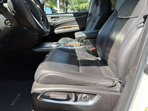 Used 2020 Acura MDX w/ Technology Package AWD/4WD image 10